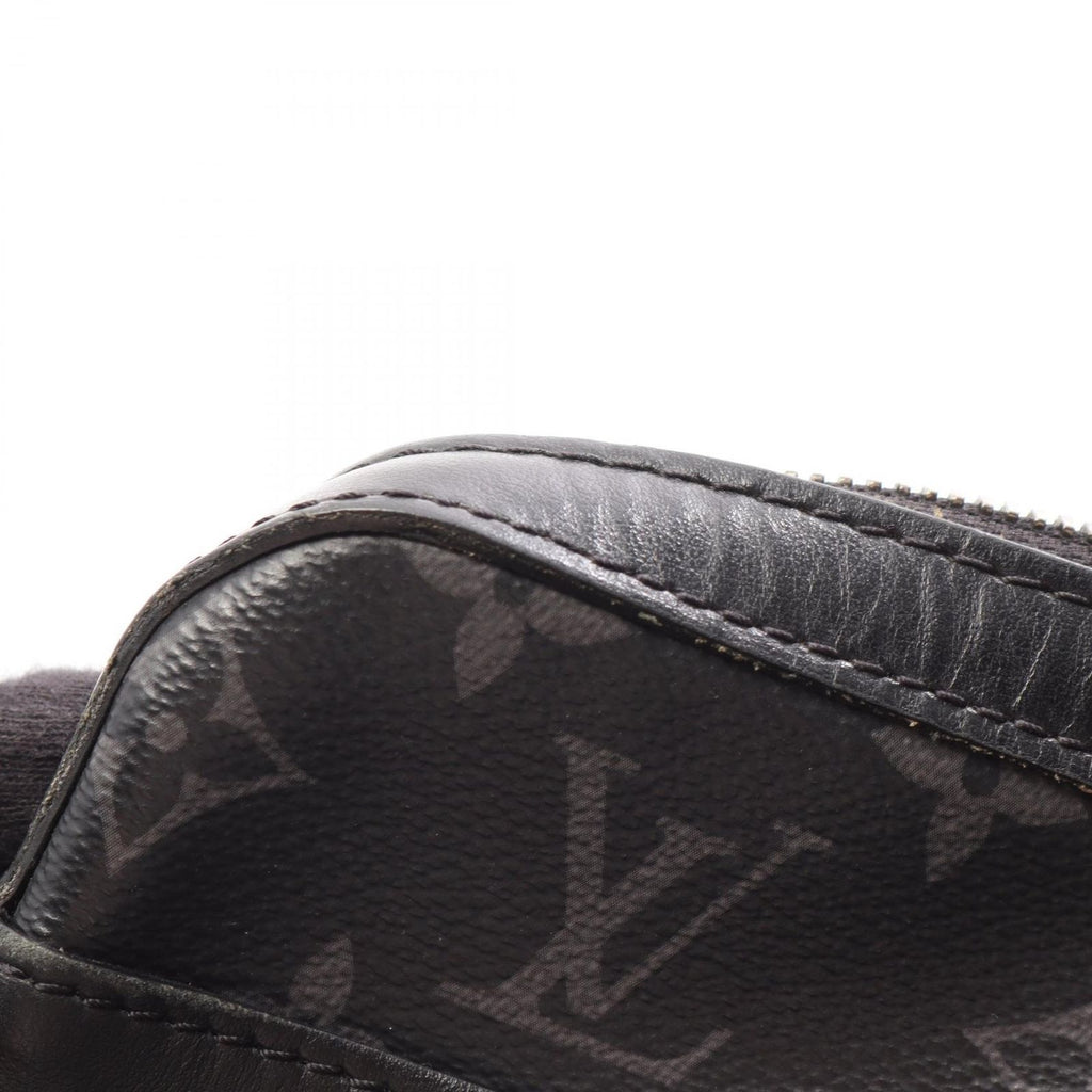 Louis Vuitton Shoulder Bag Trio Messenger Leather — view 5