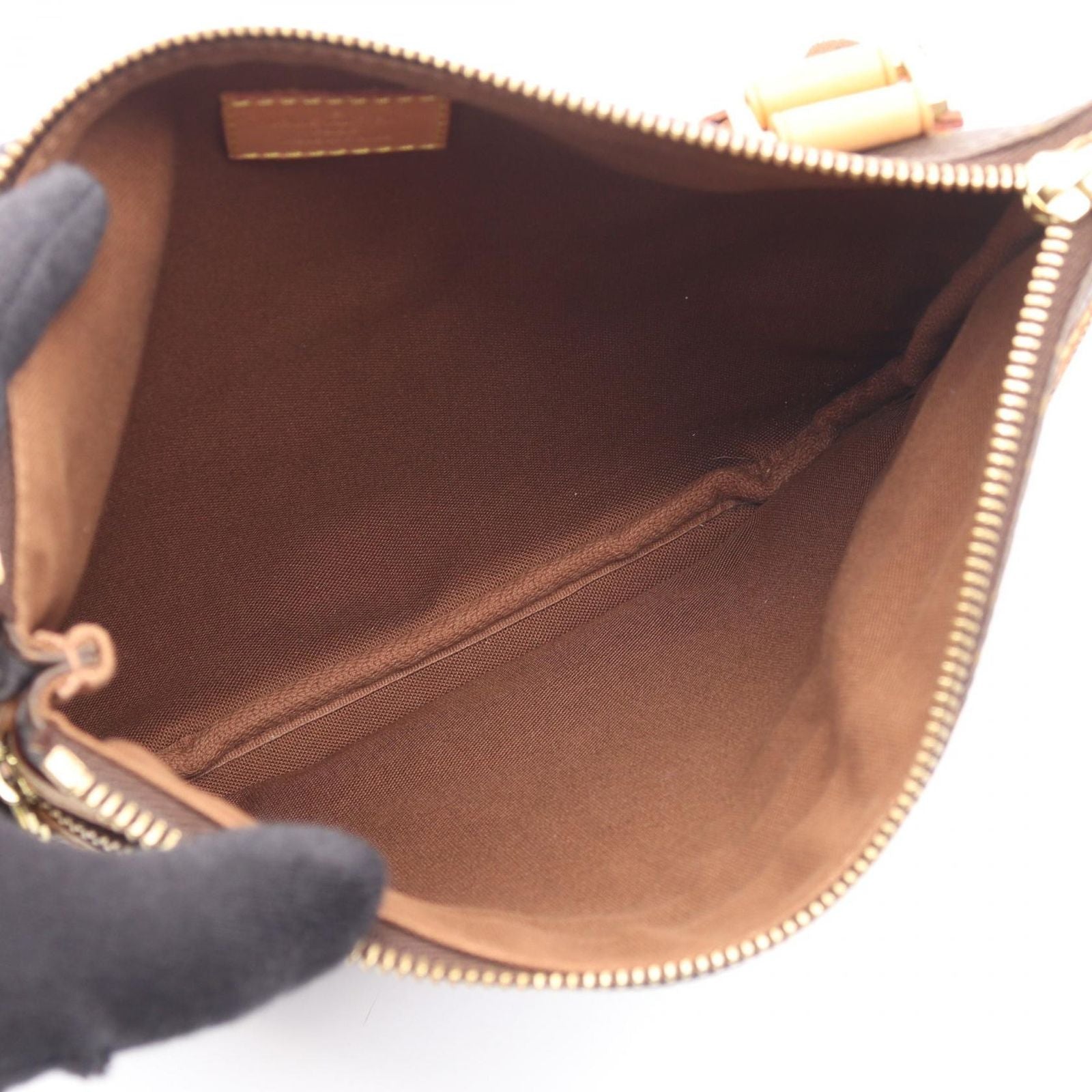Louis Vuitton Shoulder Bag Pochette Bosphore Leather — view 3