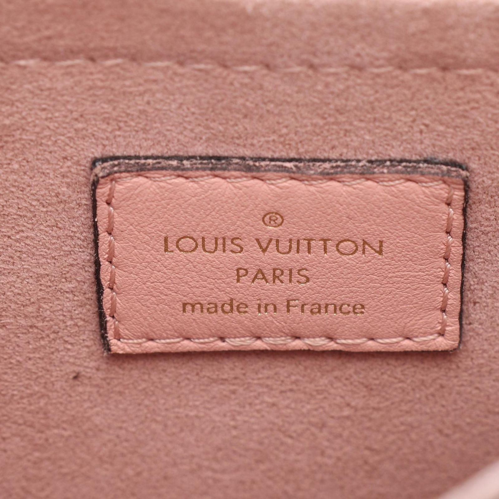 Louis Vuitton Handbag Locky BB 2-Way Rose Poudre Leather — view 4