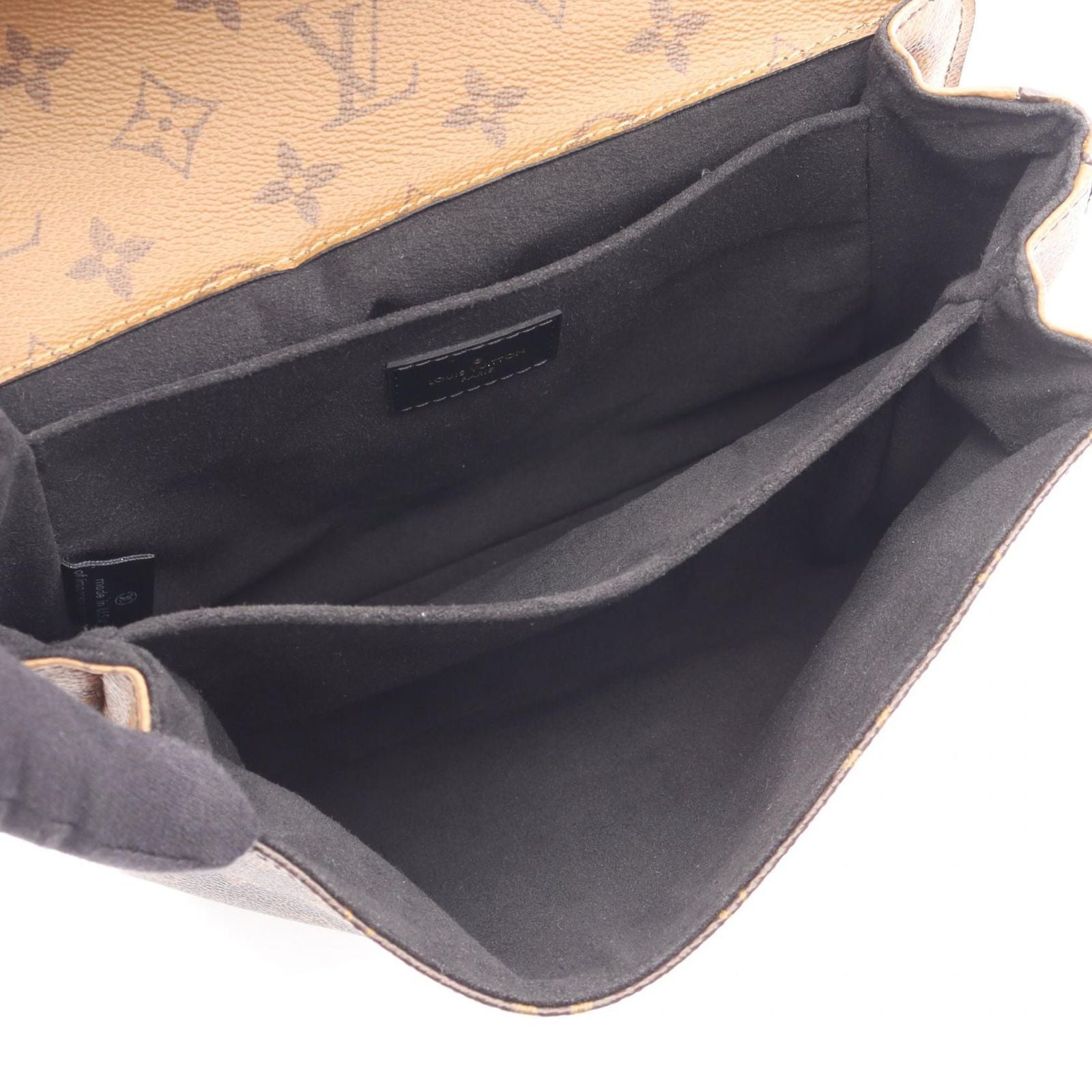 Louis Vuitton Handbag Pochette Metis MM Leather — view 3