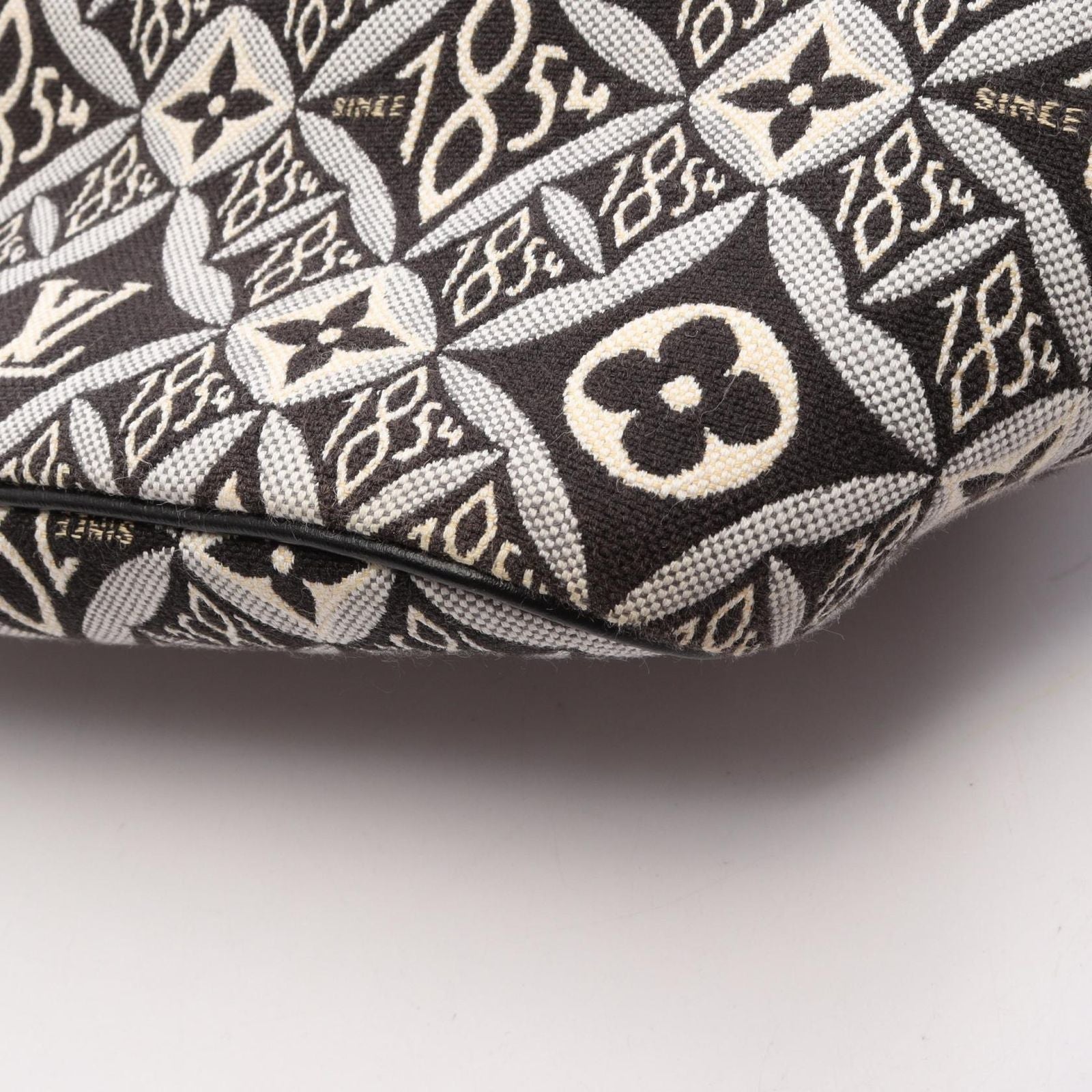Louis Vuitton Tote Bag Neverfull MM Noir Canvas Leather — view 6