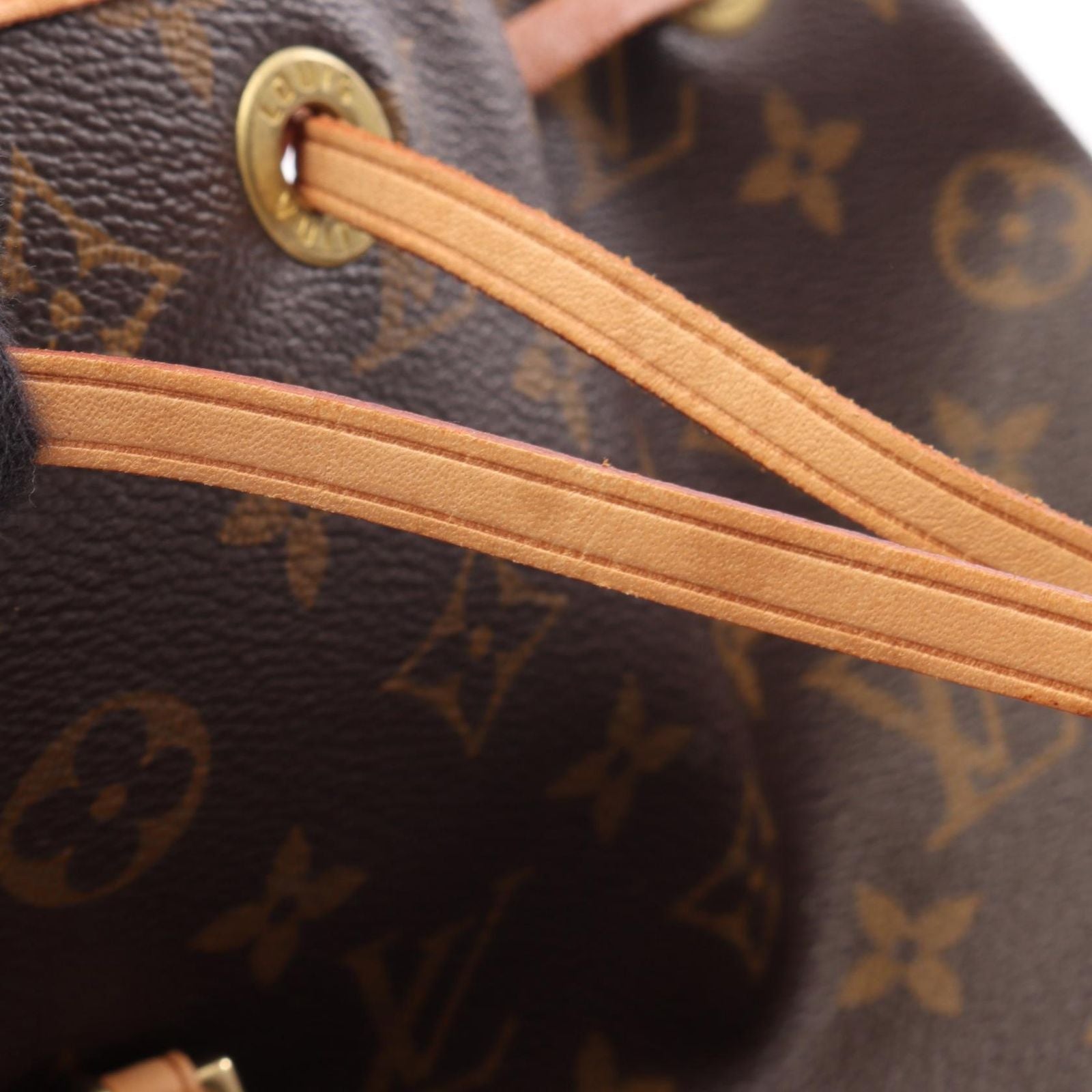 Louis Vuitton Backpack Montsouris MM Leather — view 6