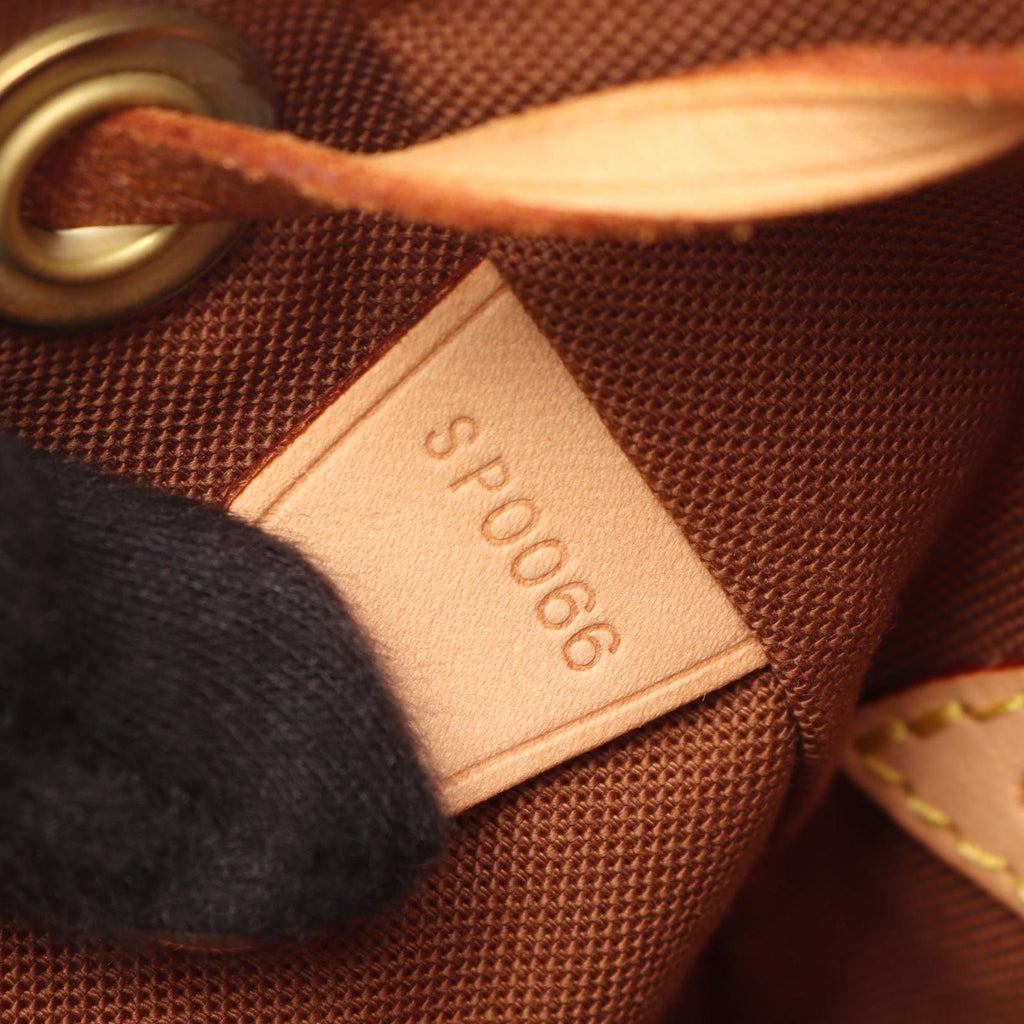 Louis Vuitton Backpack Montsouris MM Leather — view 5
