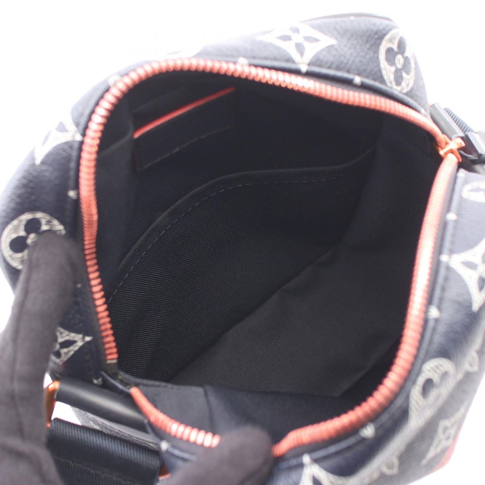Louis Vuitton Shoulder Bag Danube PM Monogram Ink Upside Down Leather — view 3