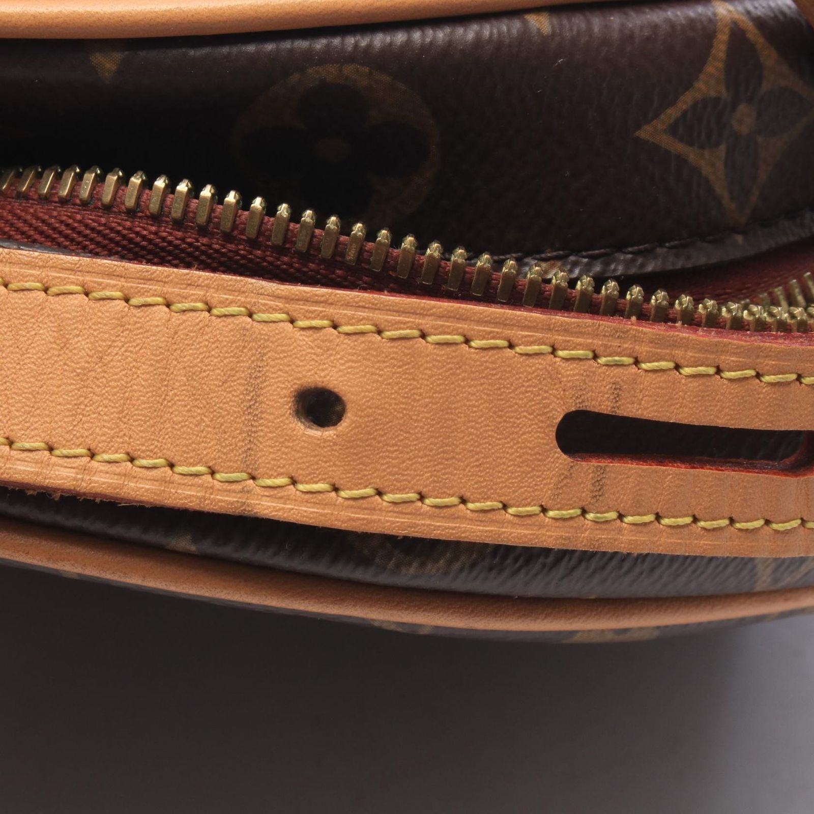 Louis Vuitton Shoulder Bag Boite Chapeau Souple PM Monogram Leather — view 6