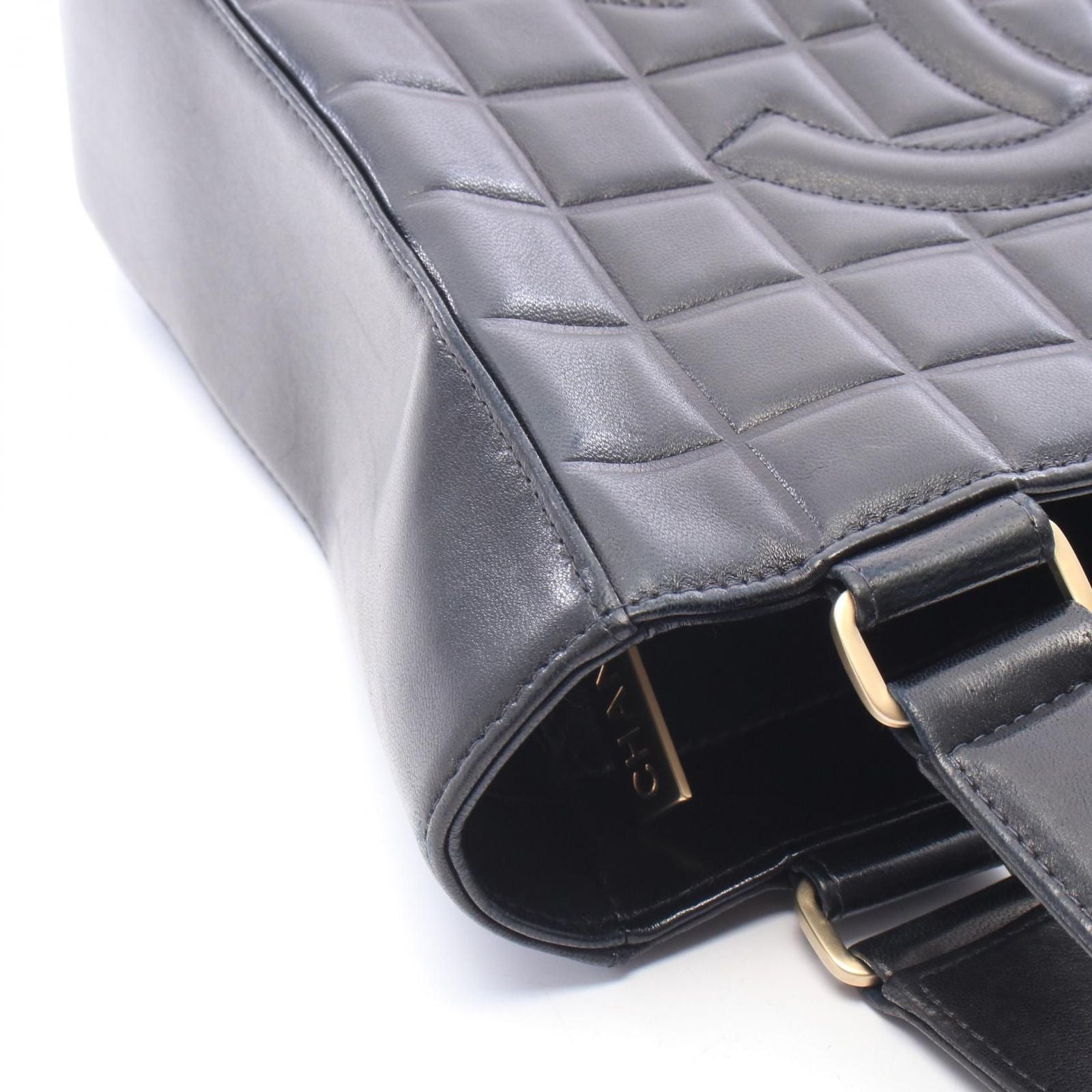 Chanel Shoulder Bag Choco Bar Black Lambskin — view 8