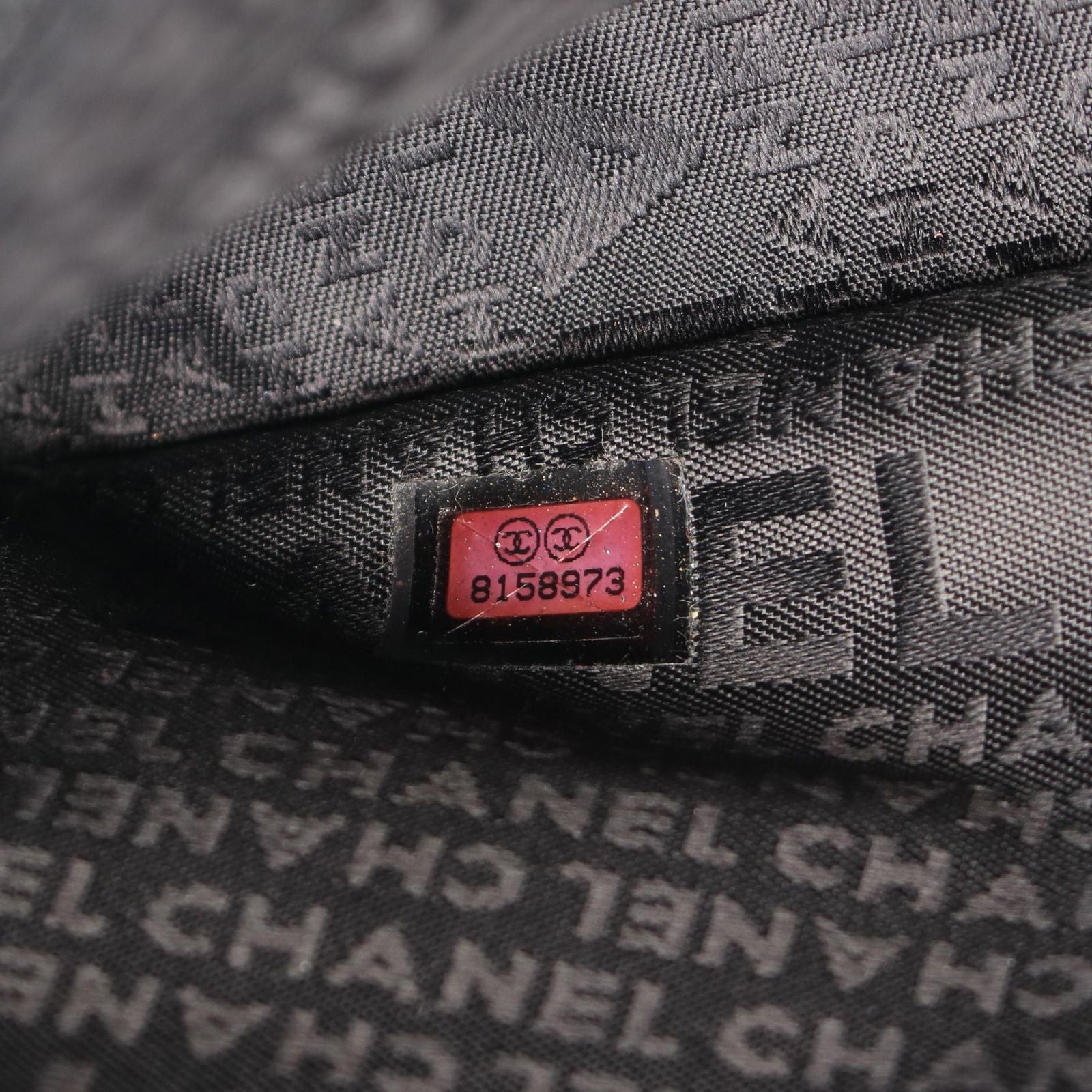 Chanel Shoulder Bag Choco Bar Black Lambskin — view 5
