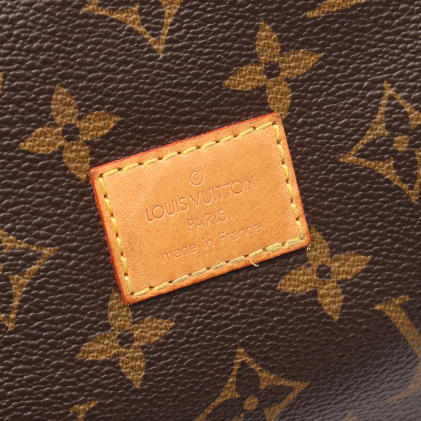 Louis Vuitton Shoulder Bag Saumur 30 Leather — view 5