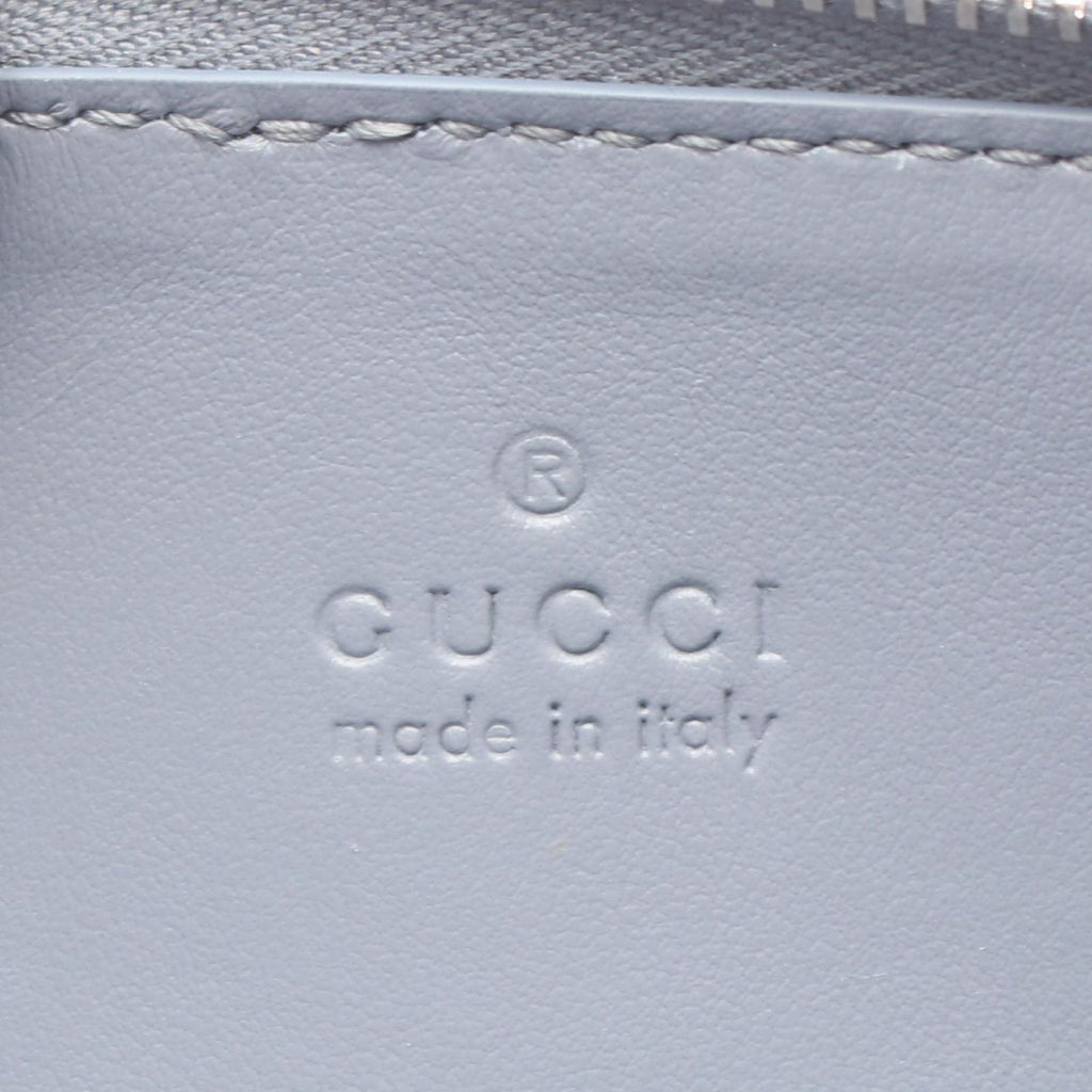 Gucci Coin Purse GG Supreme Zip Card Case Navy Leather Dusty Blue Trim — view 4