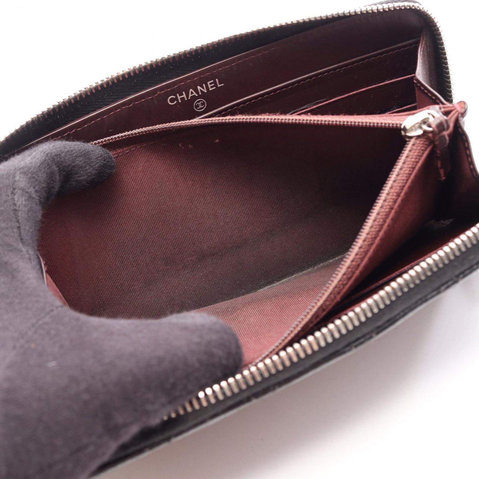 Chanel Round Wallet Quilted Black Caviar Leather — view 8