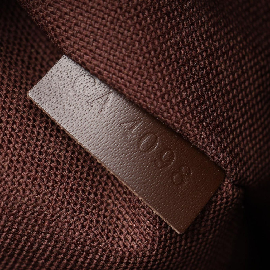 Louis Vuitton Tote Bag Cabas Beaubourg Leather — view 5