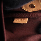 Louis Vuitton Handbag Favorite PM Monogram Leather — view 5