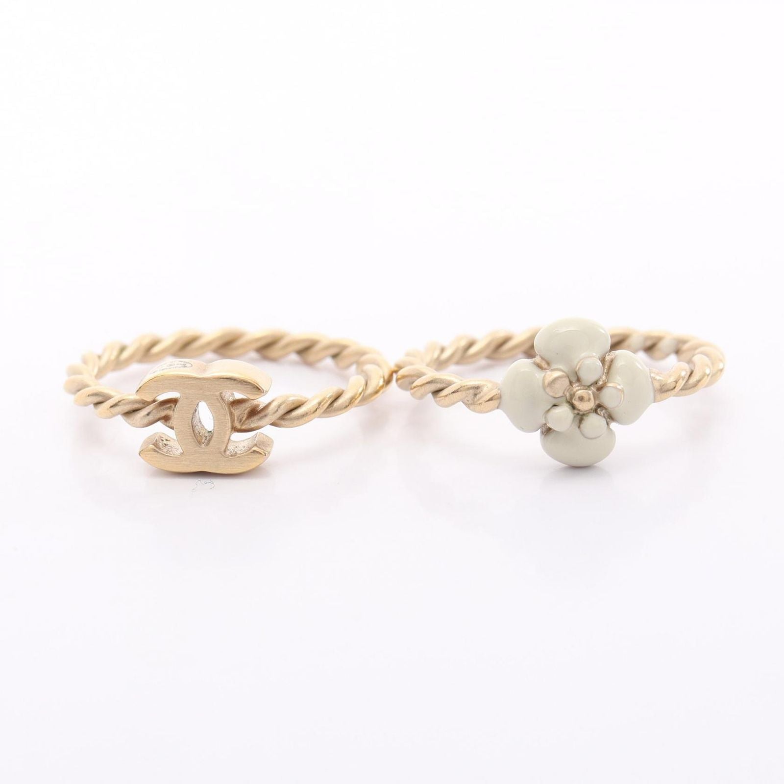 Chanel Ring CC Logo Camellia Point Set — view 4