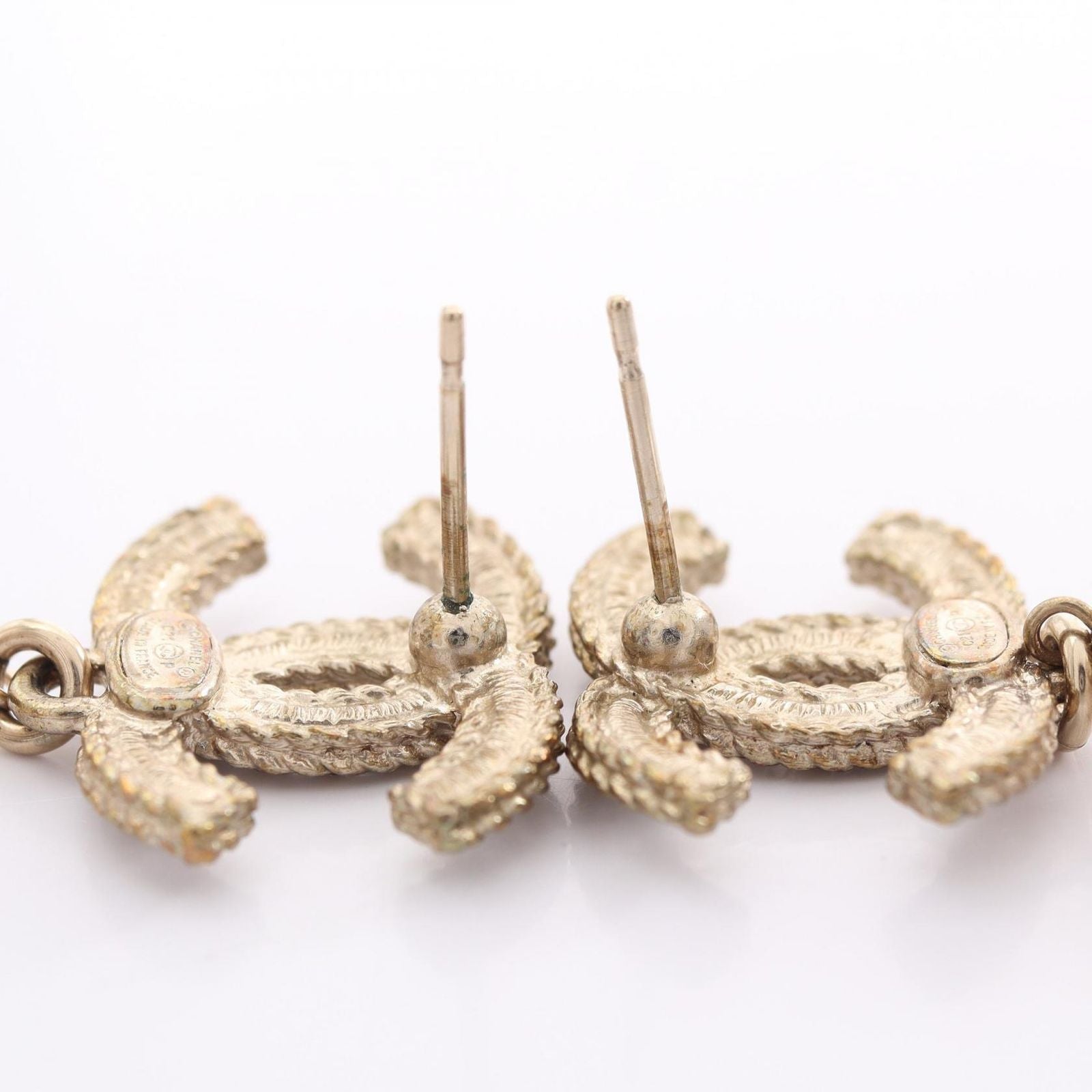 Chanel Earrings CC Logo — view 6