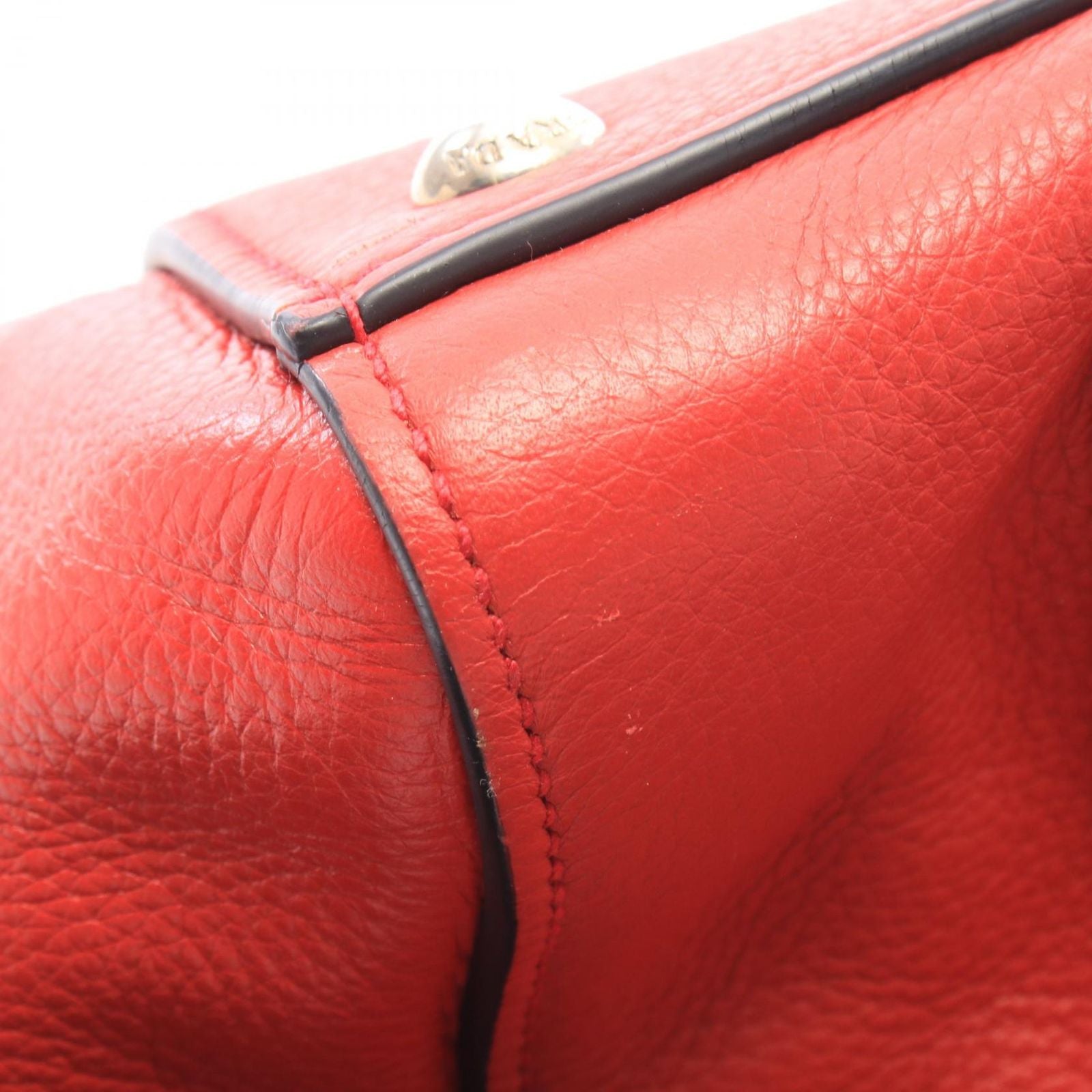 Prada Tote Bag Vitello Phenix Red Leather Triangle Logo — view 6