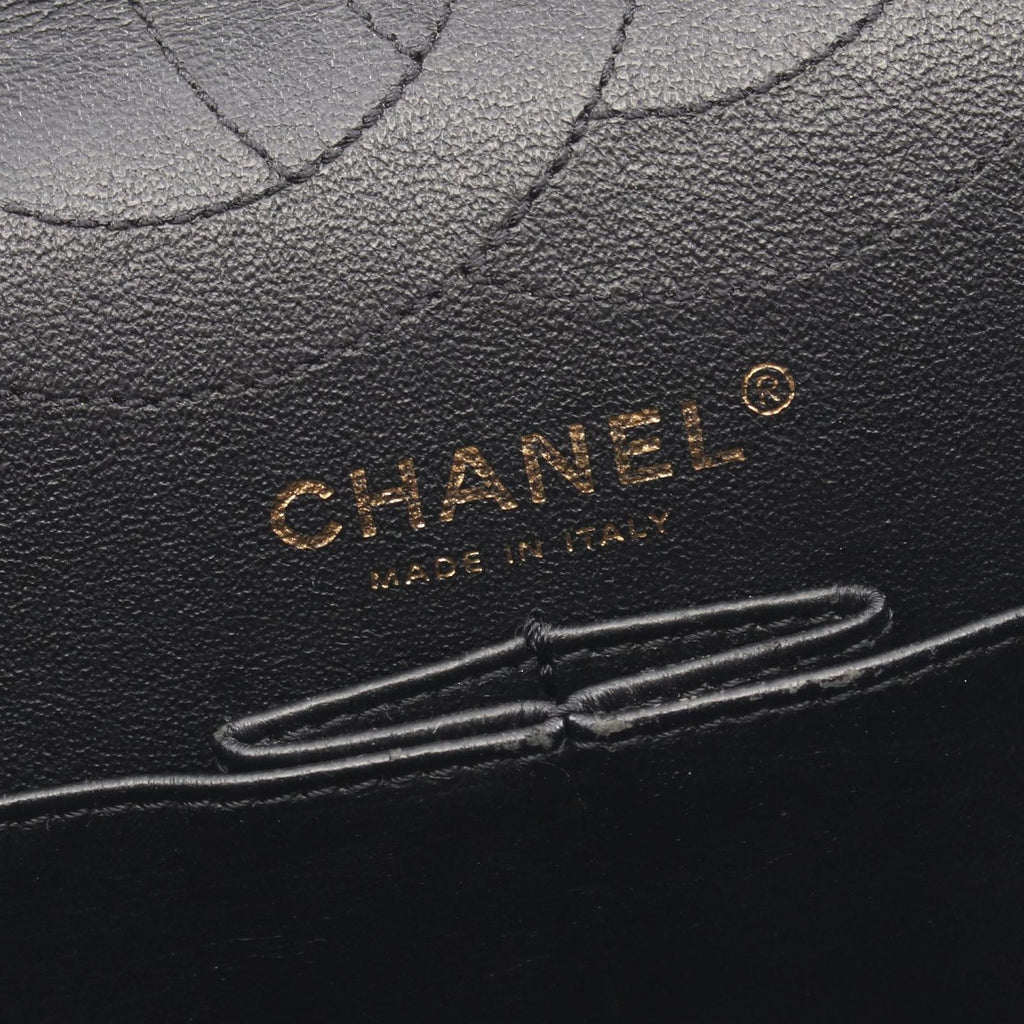 Chanel Shoulder Bag 2.55 Quilted Double Flap Black Leather Chain — view 4