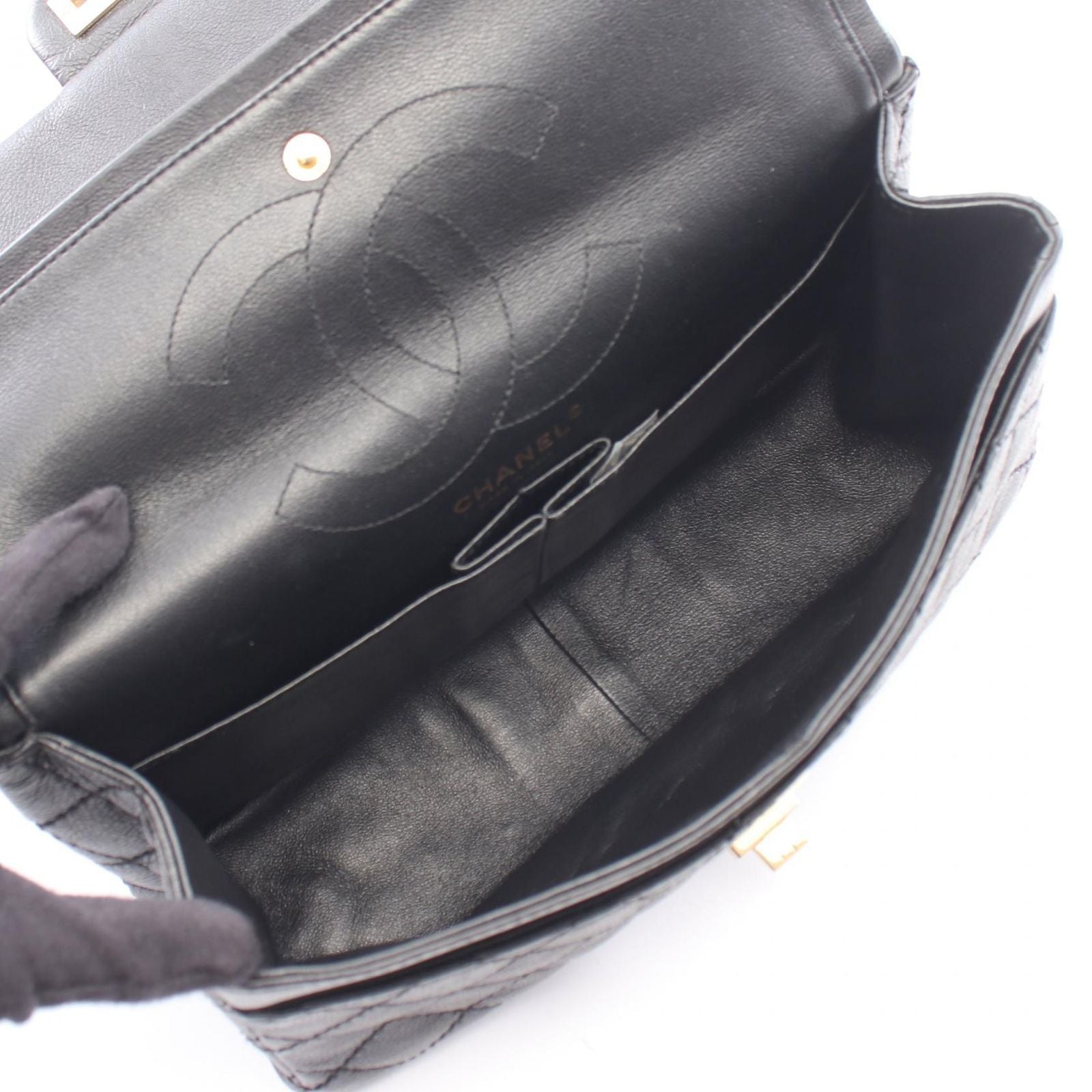 Chanel Shoulder Bag 2.55 Quilted Double Flap Black Leather Chain — view 3