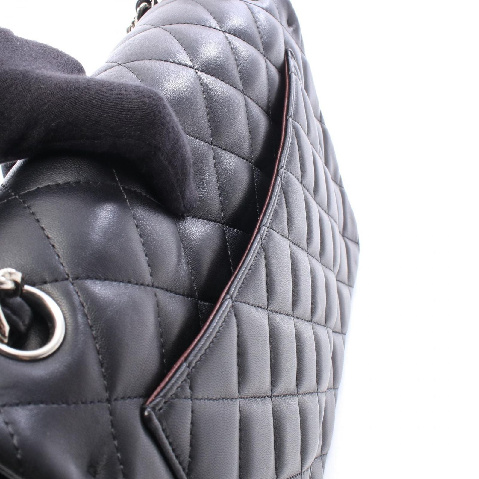 Chanel Shoulder Bag Maxi Quilted 30 Classic Large Double Flap Black Lambskin — view 6