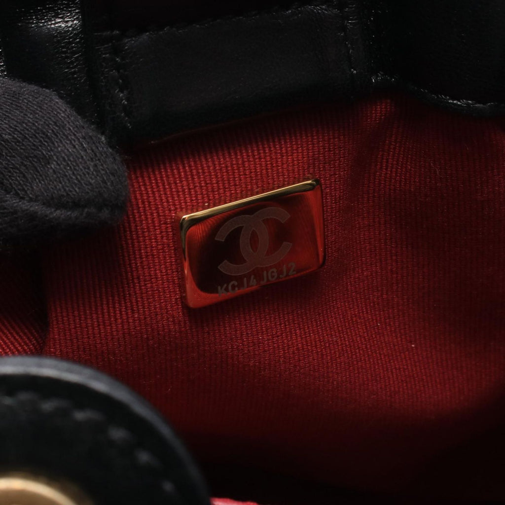 Chanel Shoulder Bag Quilted Black Lambskin — view 5