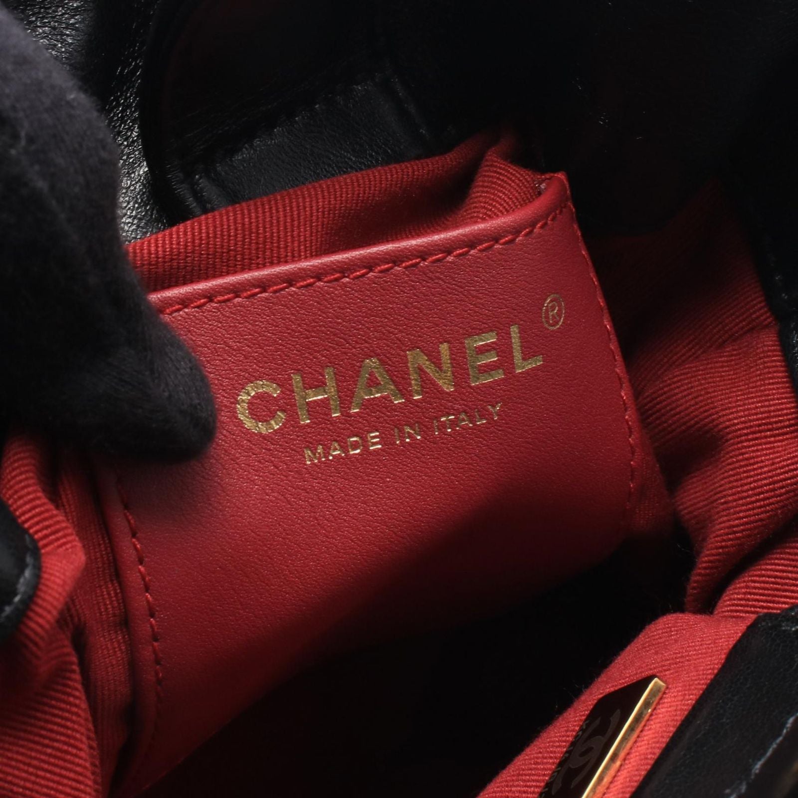 Chanel Shoulder Bag Quilted Black Lambskin — view 4