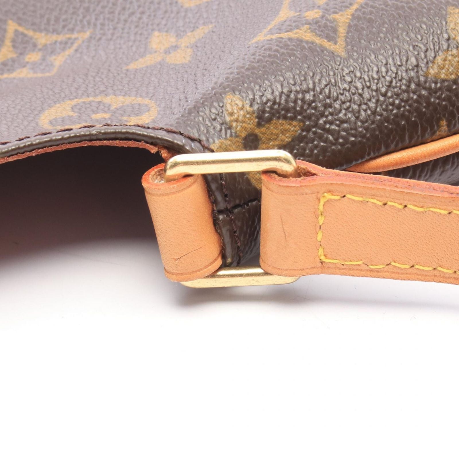 Louis Vuitton Shoulder Bag Musette Salsa Long Strap Leather — view 6