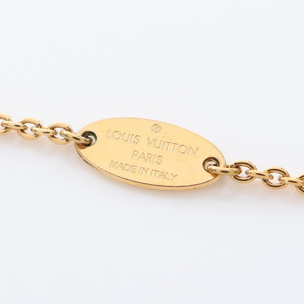 Louis Vuitton Necklace Essential V-neck — view 5