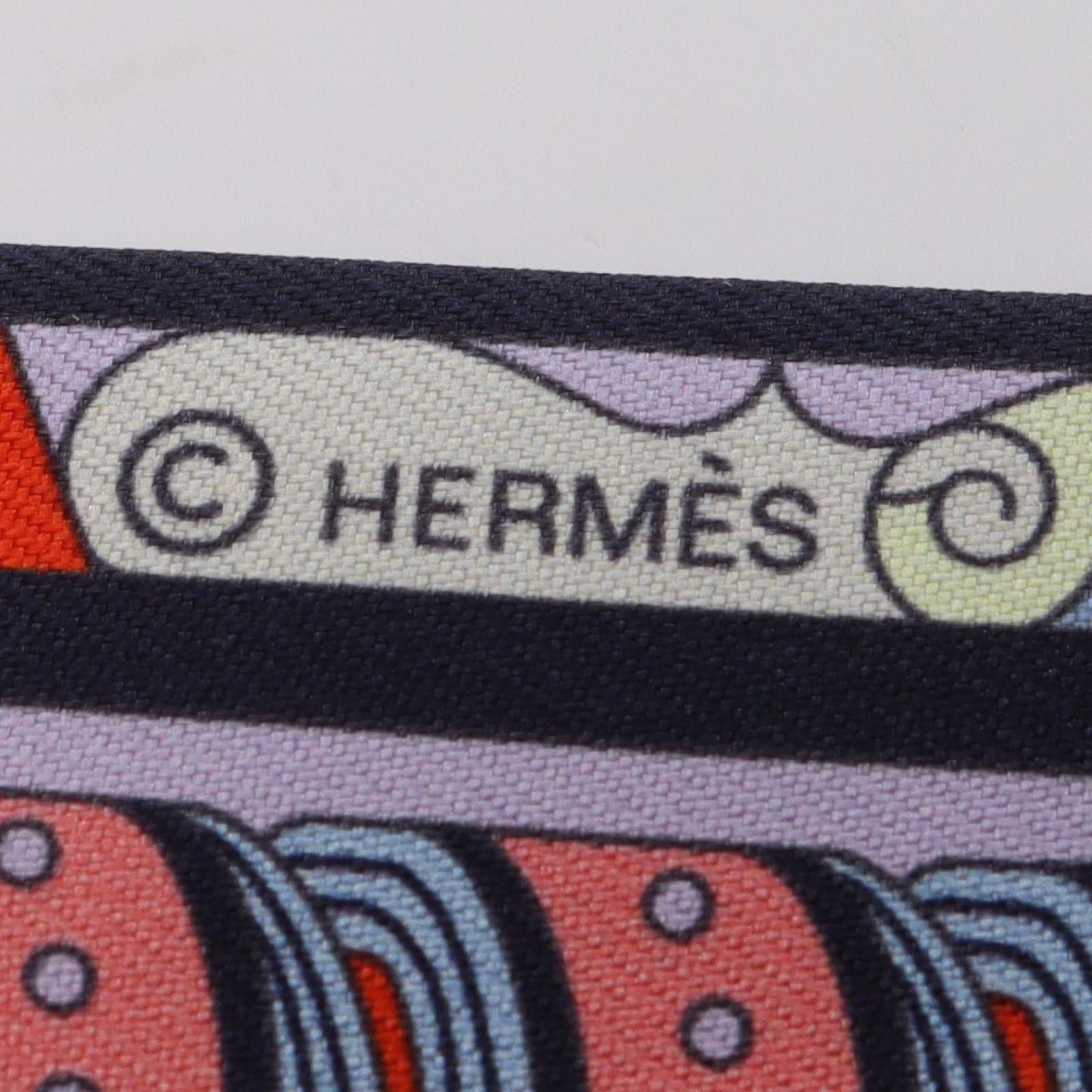 Hermes Scarf Twilly Harnais en Rosace Ribbon Silk — view 4