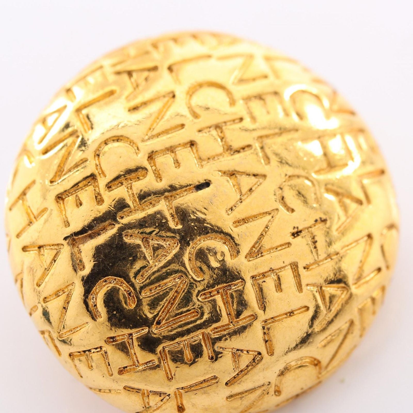 Chanel Earrings Logo Round Gold — view 8