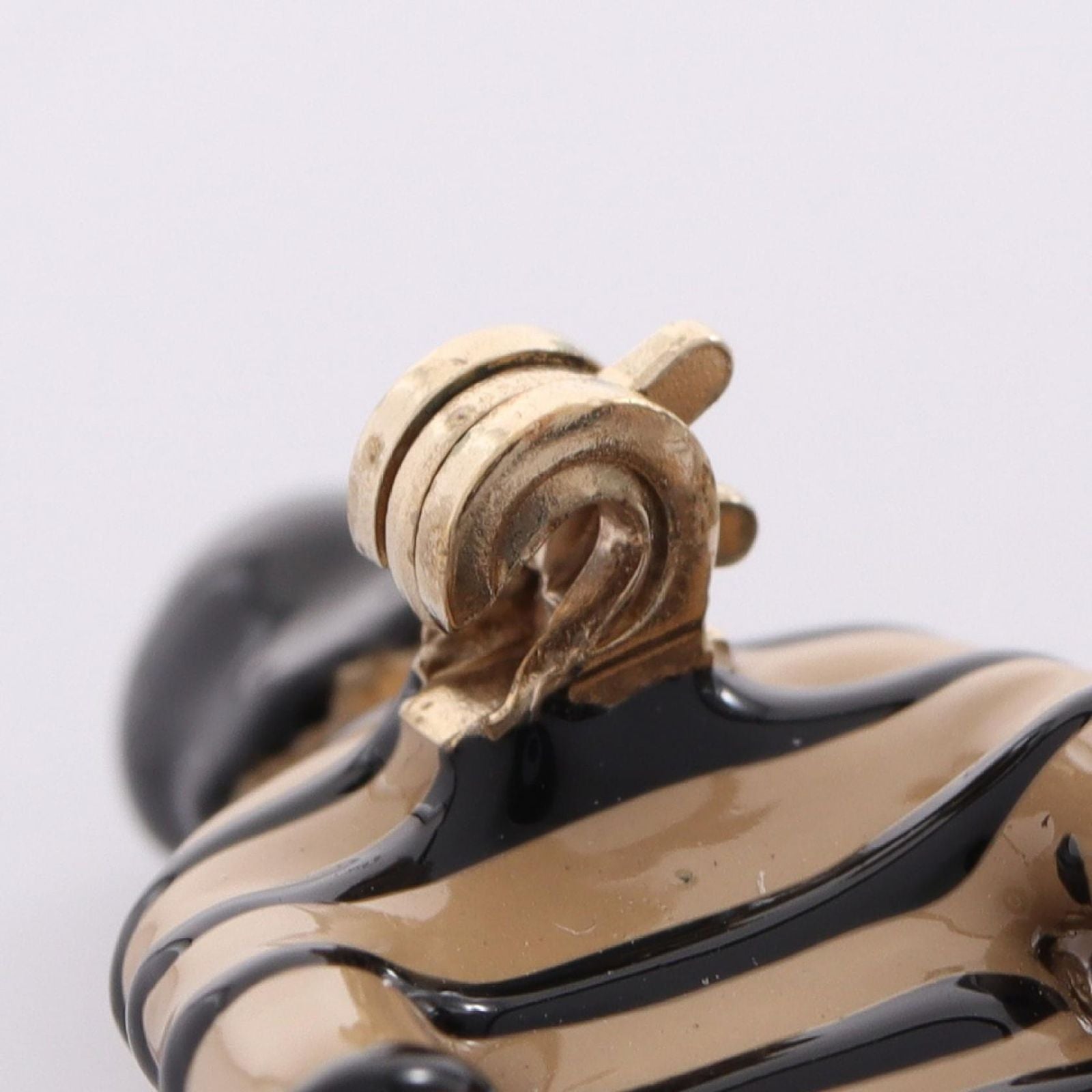 Chanel Brooch Mademoiselle Doll — view 5
