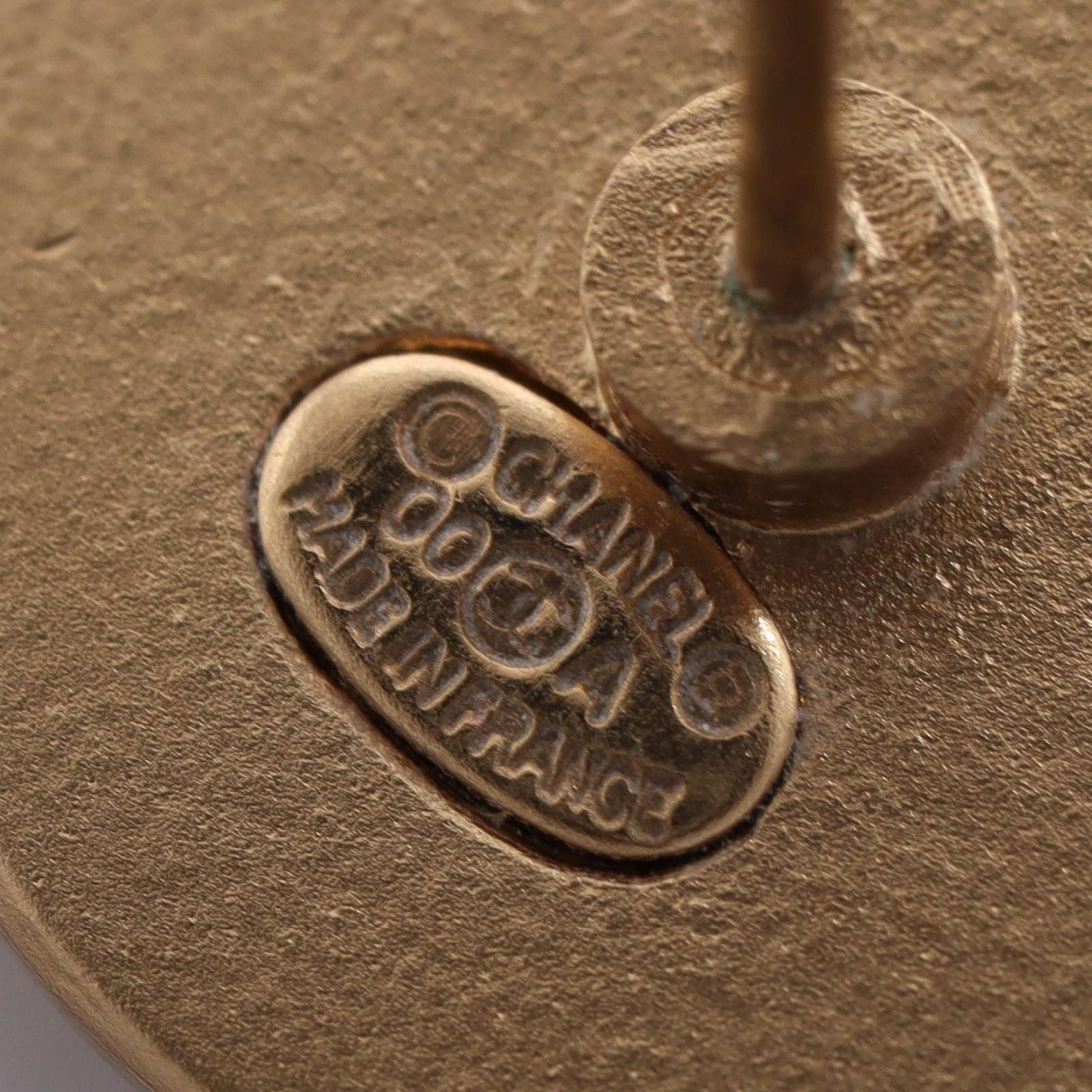 Chanel Earrings CC Logo Circle — view 3