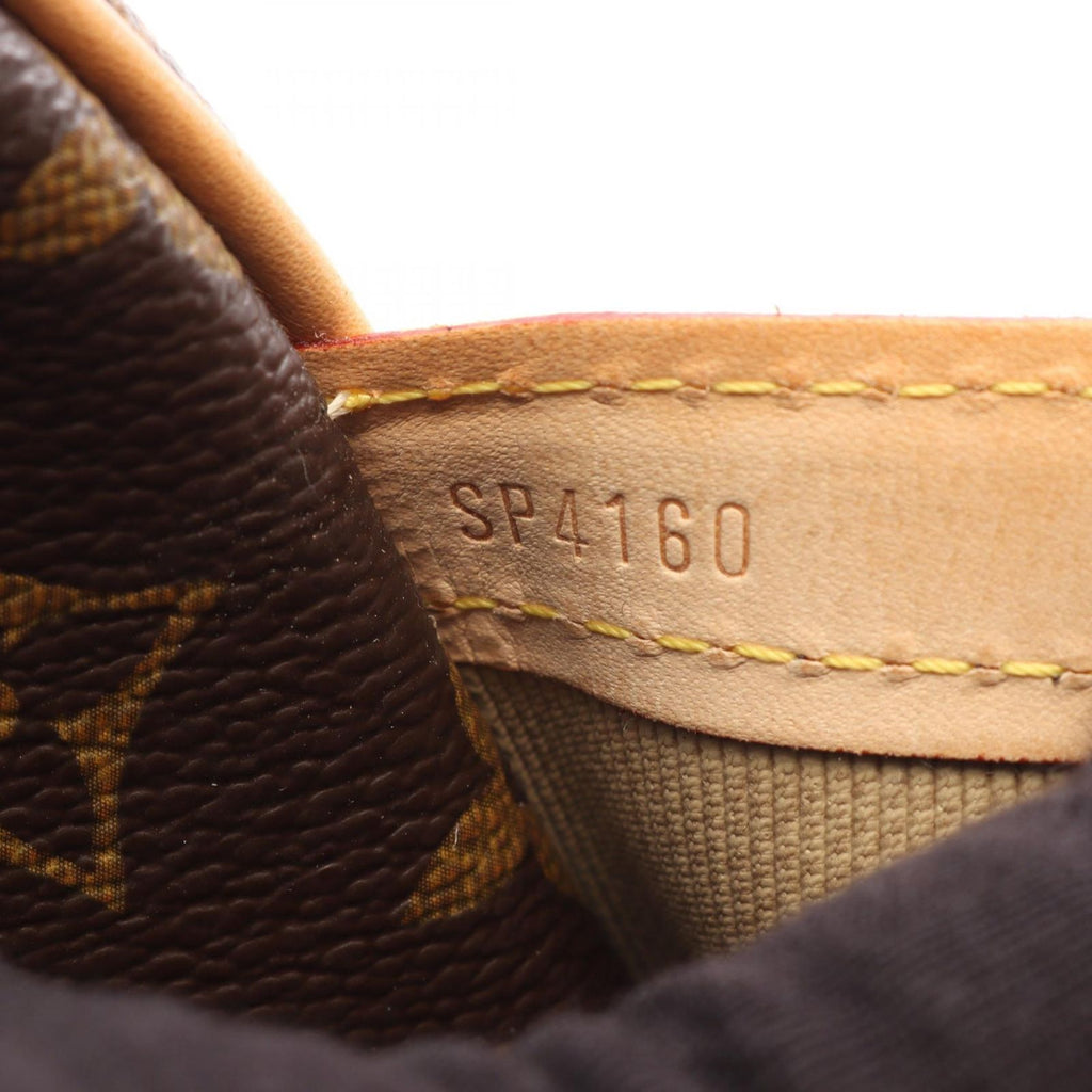 Louis Vuitton Shoulder Bag Reporter PM Leather — view 5