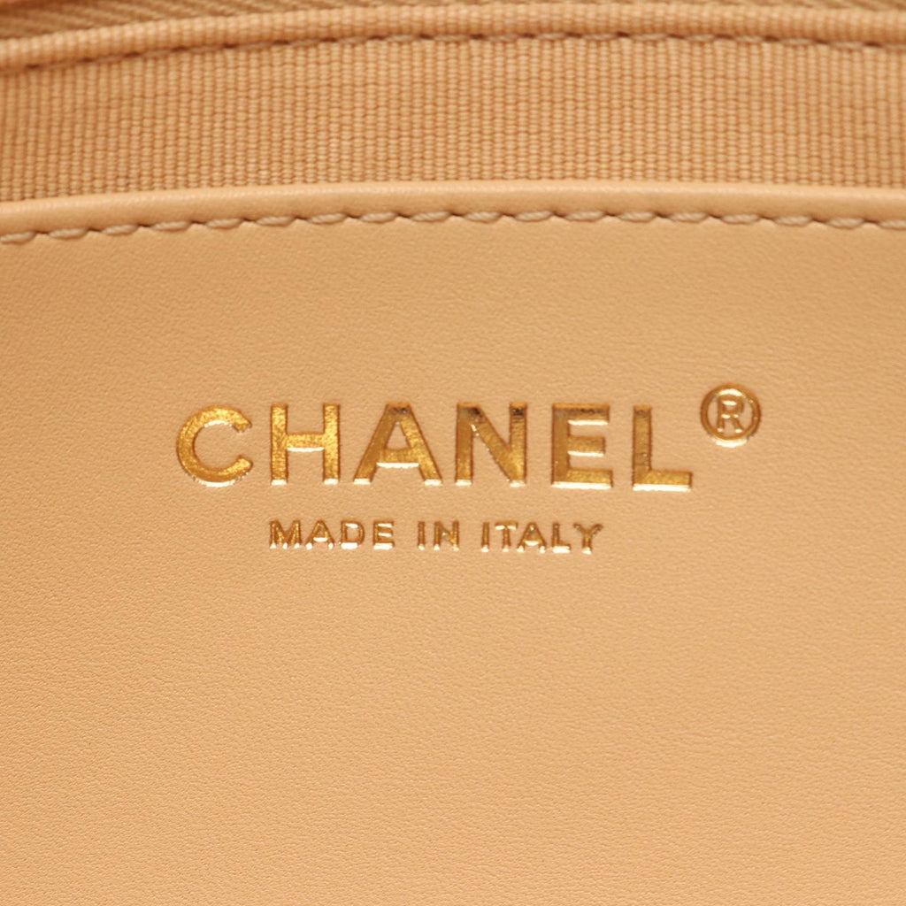 Chanel Shoulder Bag Quilted Beige Lambskin Small Flap Chain — view 4