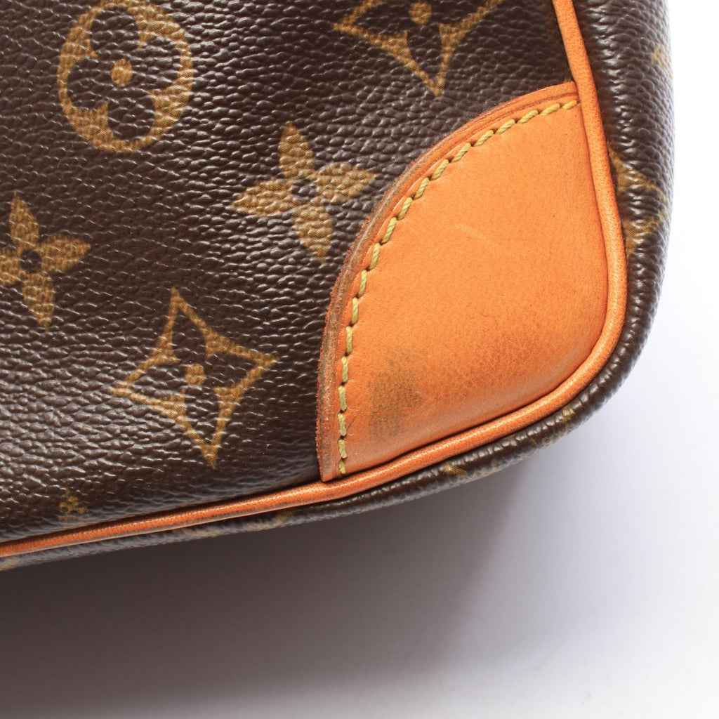 Louis Vuitton Shoulder Bag Nile Leather — view 8