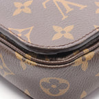 Louis Vuitton Handbag Pochette Metis MM Leather — view 8