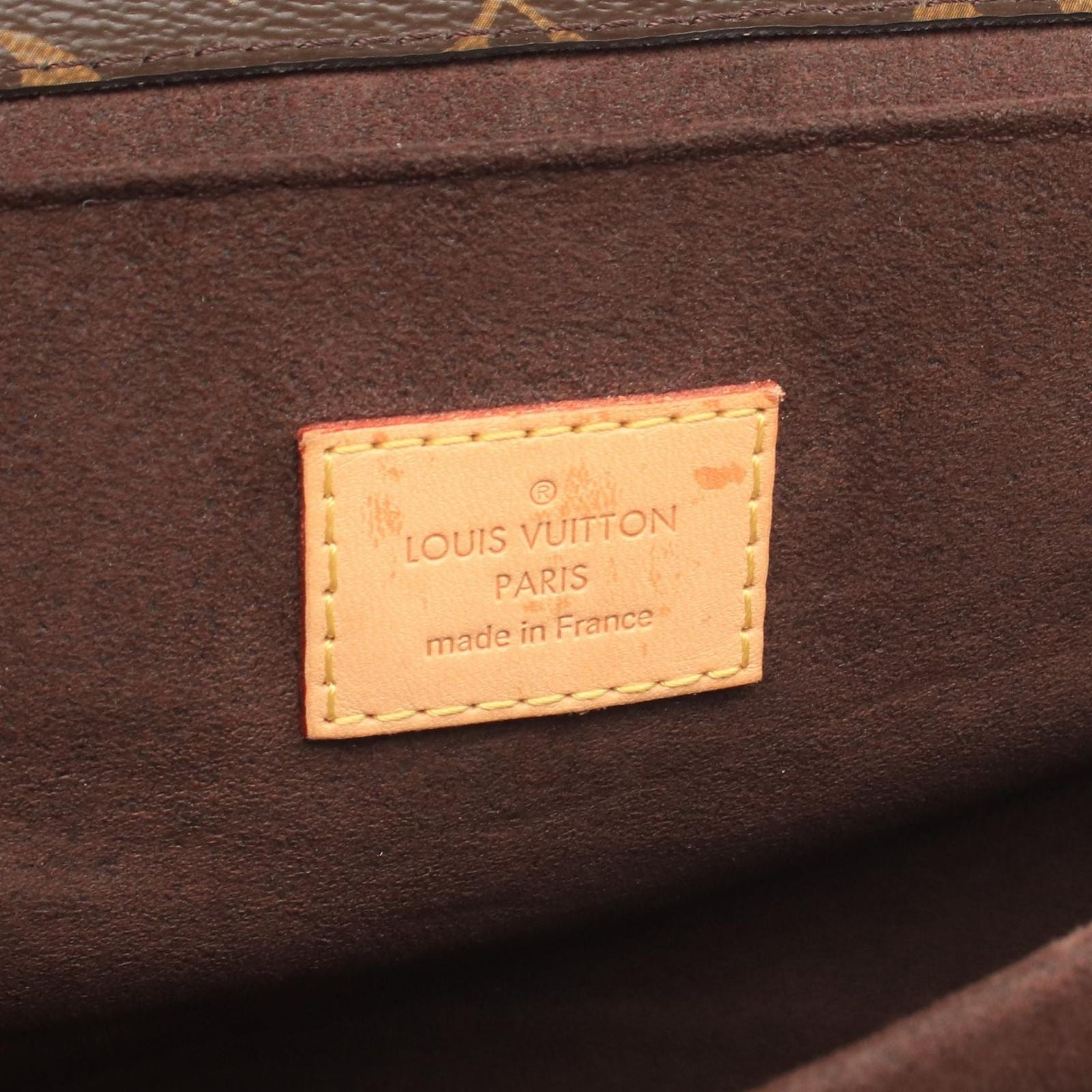 Louis Vuitton Handbag Pochette Metis MM Leather — view 4