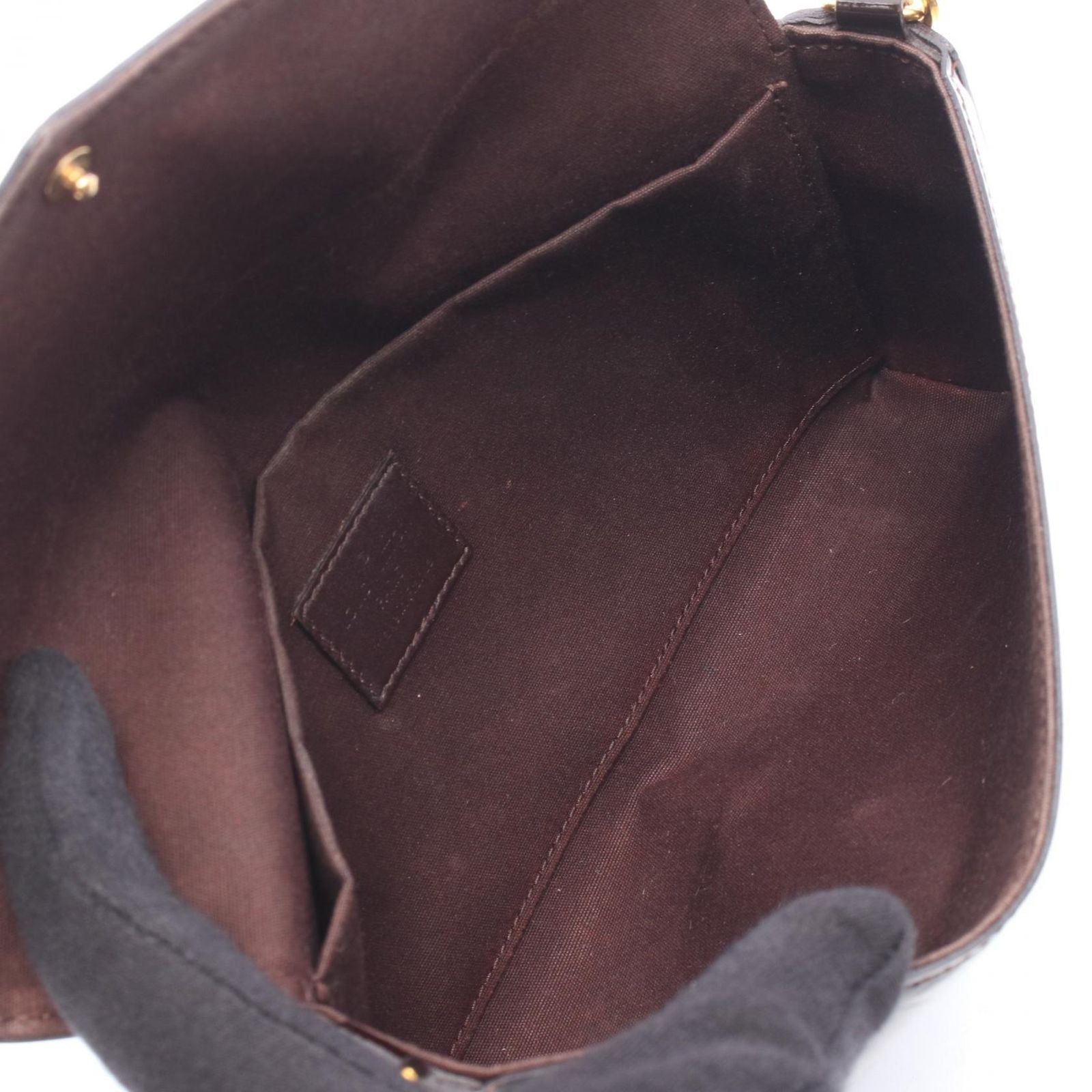 Louis Vuitton Shoulder Bag Pochette Felicie Monogram Vernis Amarante Alamant — view 3