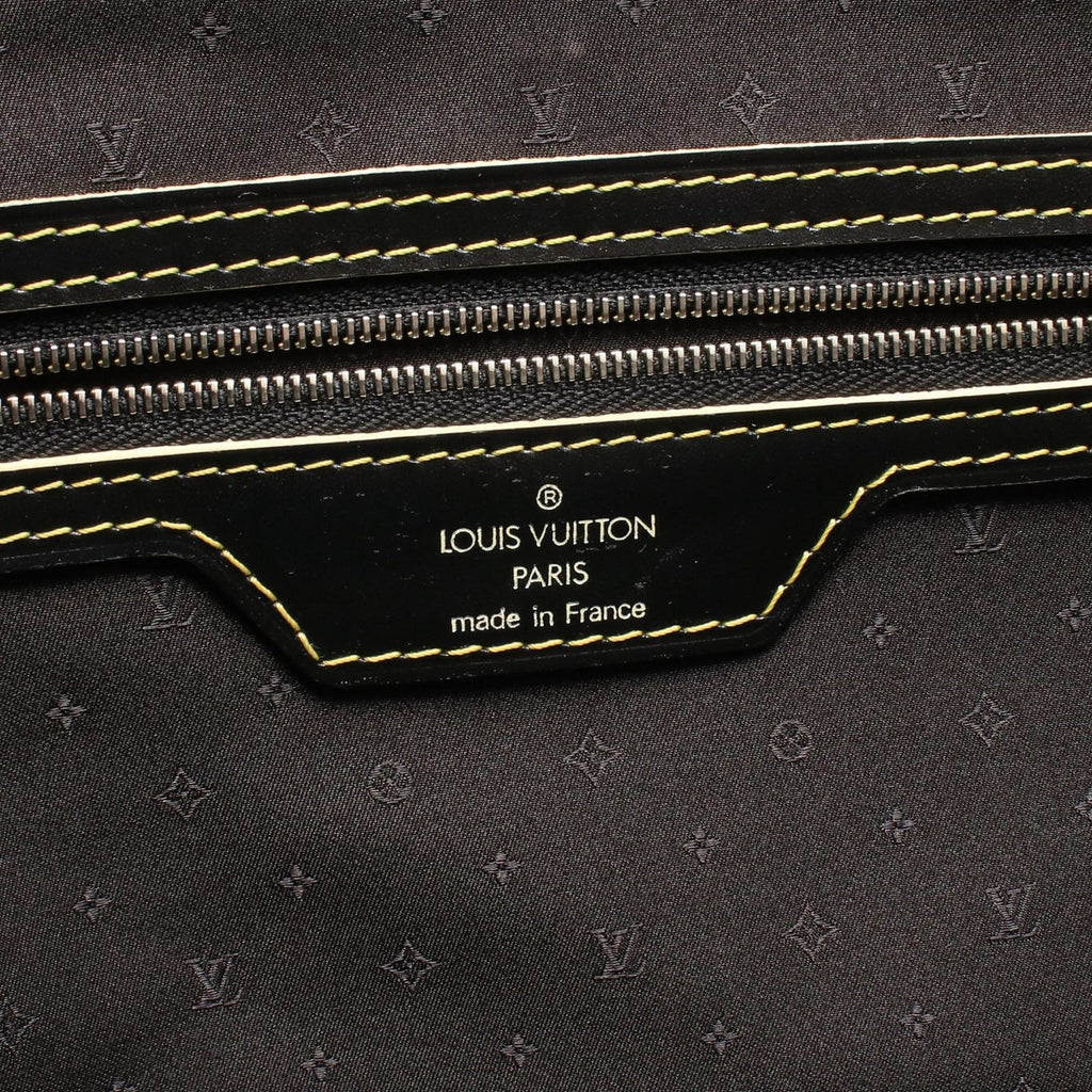 Louis Vuitton Handbag GM Suhali Noir Leather GM — view 4
