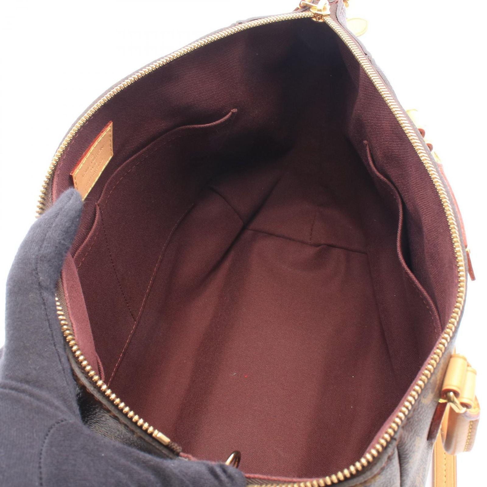 Louis Vuitton Handbag Turenne MM Monogram Leather — view 3