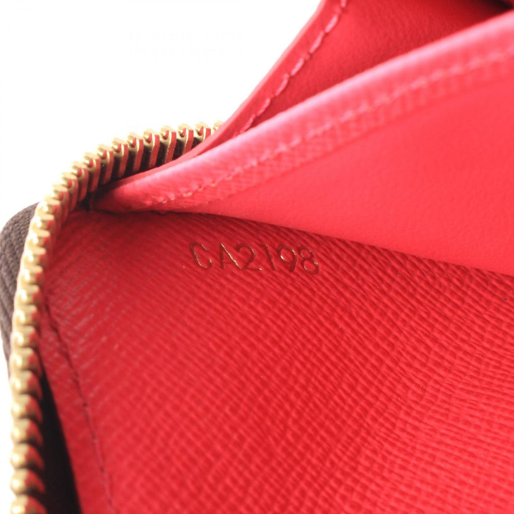 Louis Vuitton Round Wallet Zippy LV Street Fuchsia — view 5