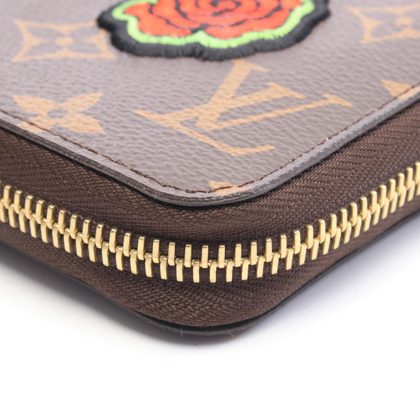 Louis Vuitton Round Wallet Zippy LV Street Fuchsia — view 6