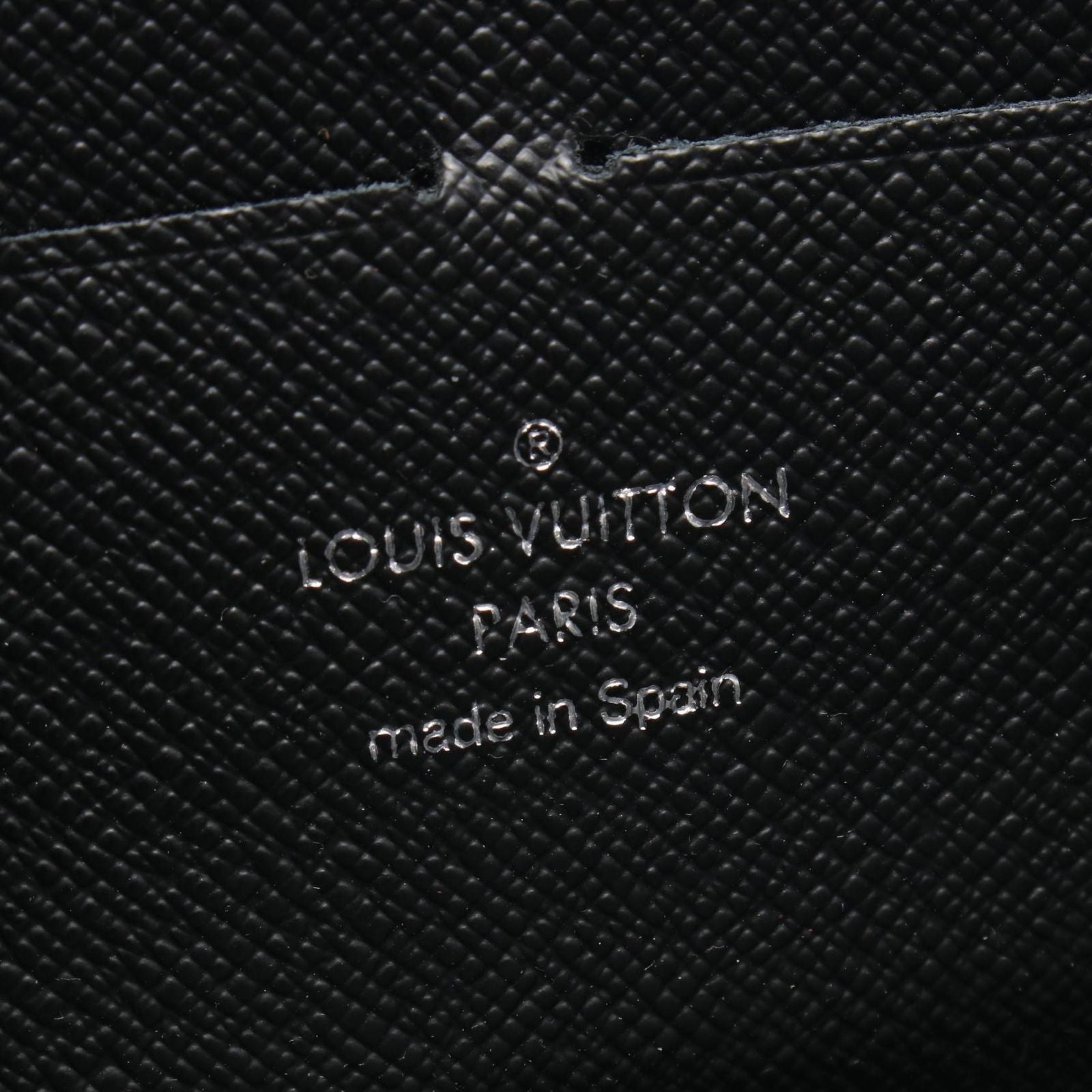 Louis Vuitton Round Wallet Zippy Epi Noir Leather — view 4