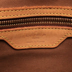 Louis Vuitton Shoulder Bag Solonge Monogram Leather — view 4