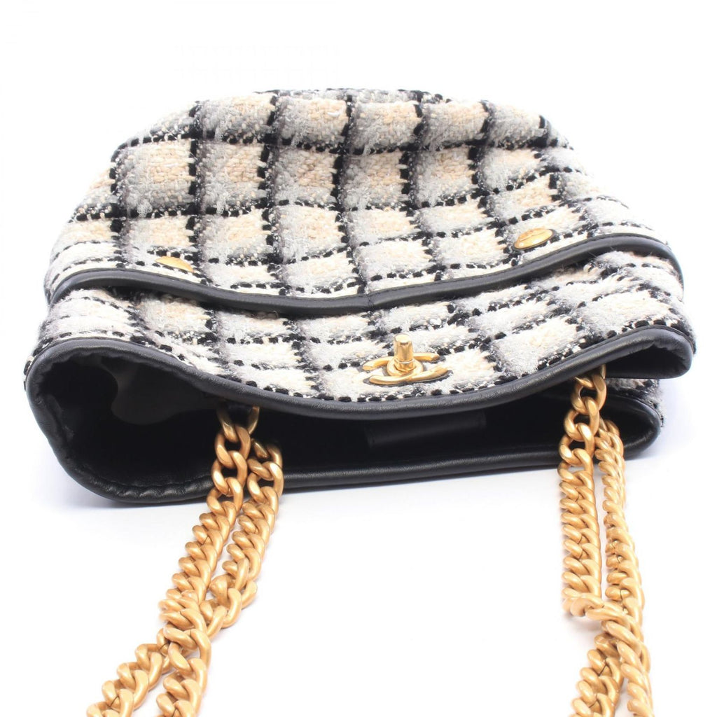 Chanel Shoulder Bag CC Logo Black Gray Fabric Leather — view 7