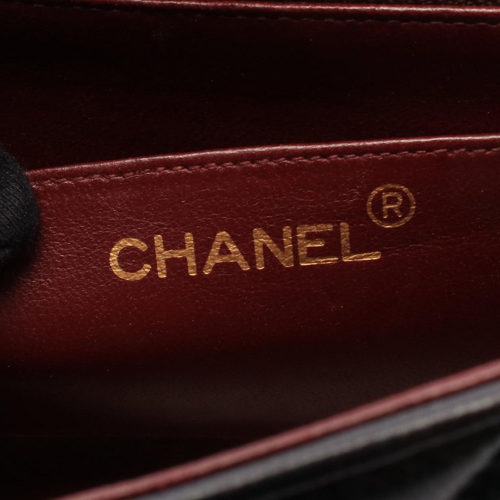 Chanel Shoulder Bag Quilted Diana Flap Black Lambskin Chain — view 4