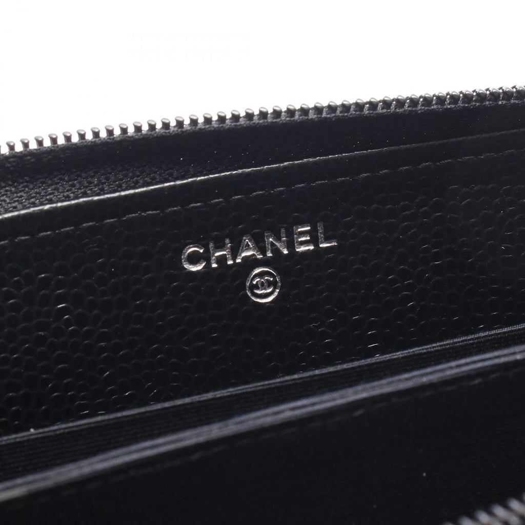 Chanel Round Wallet CC Logo Black Caviar Leather — view 5