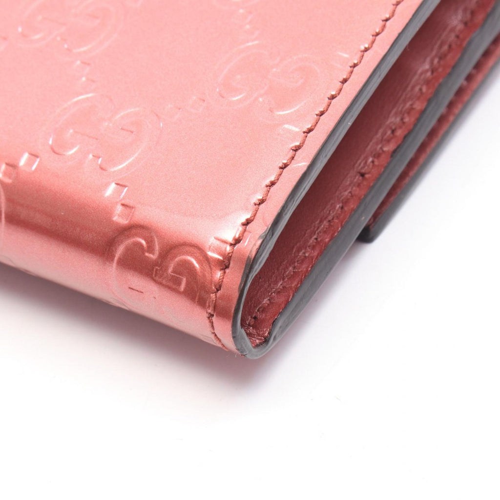 Gucci Bifold Wallet Lovely Pink Patent Leather Heart — view 6