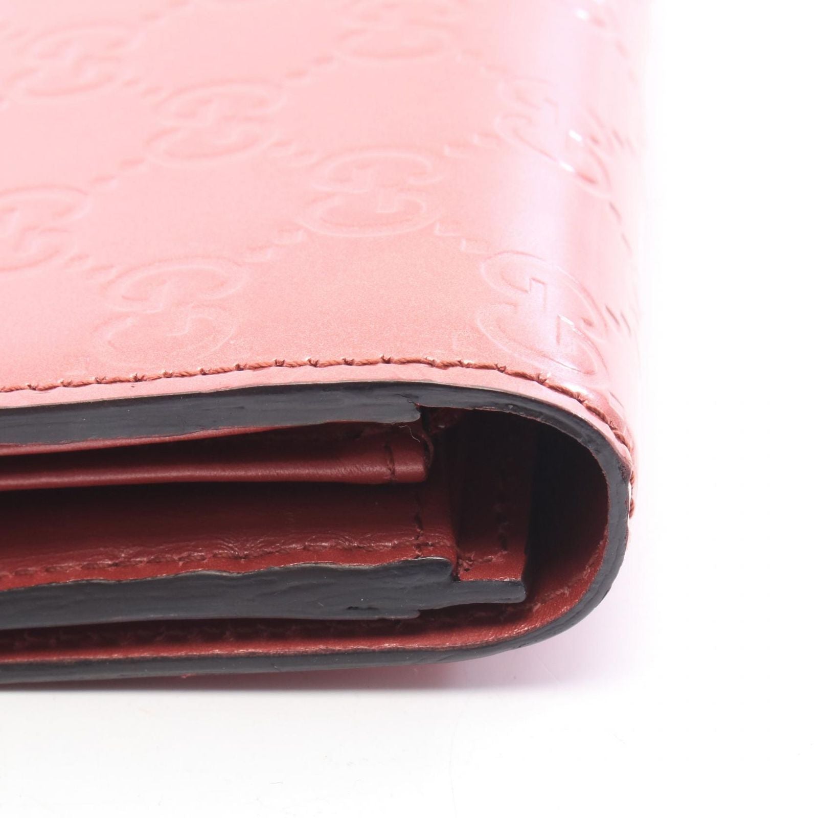 Gucci Bifold Wallet Lovely Pink Patent Leather Heart — view 5
