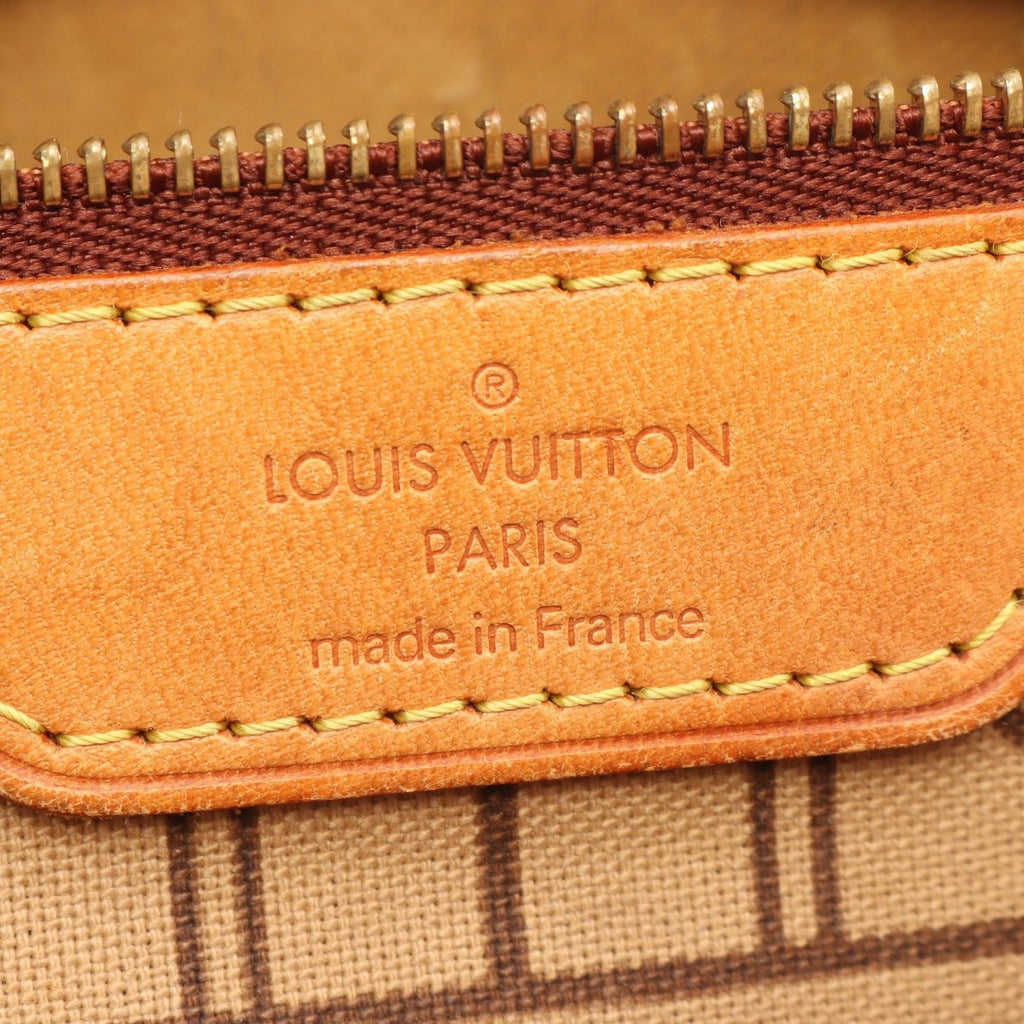 Louis Vuitton Tote Bag Neverfull PM Monogram Leather — view 4
