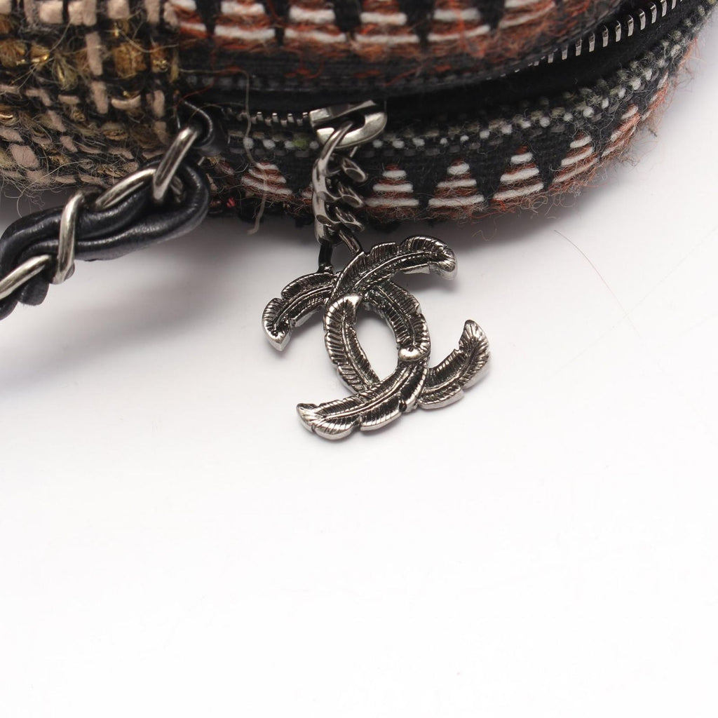 Chanel Shoulder Bag CC Logo Multicolor Fabric Leather Chain — view 8