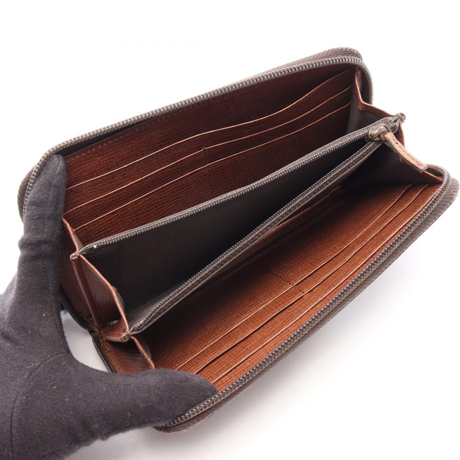 Fendi Round Wallet Zucca Brown Leather — view 3